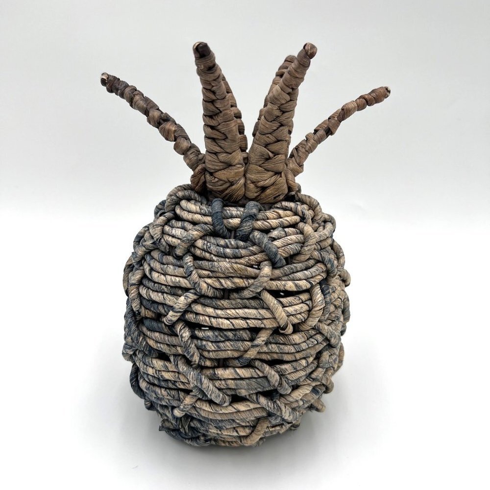 PINEAPPLE 9" Hand woven seagrass natural and blue color 6" diameter BOHO